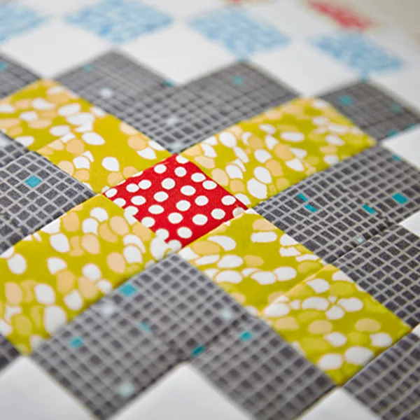 How to sew patchwork squares