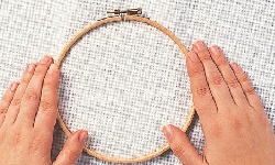 How to use an embroidery hoop for cross stitch