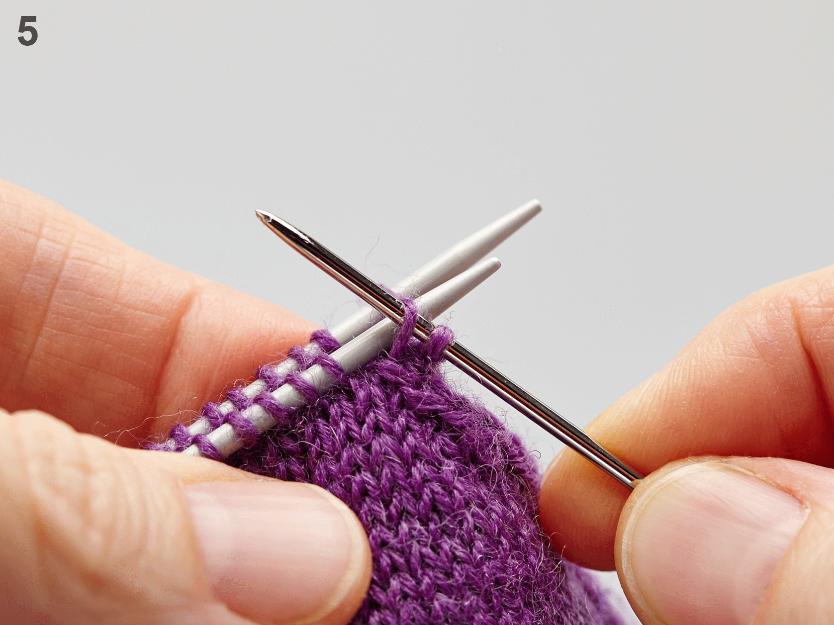 How to graft knitting with Kitchener Stitch tutorial step 5