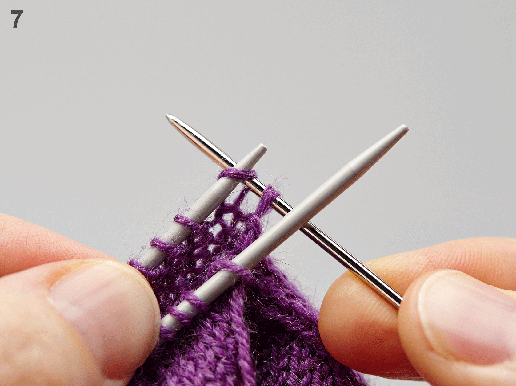 How to graft knitting with Kitchener Stitch tutorial step 7