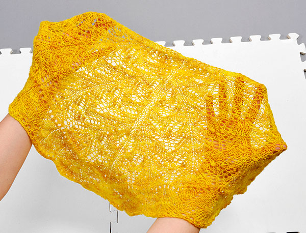 How to block lace knitting holding your work