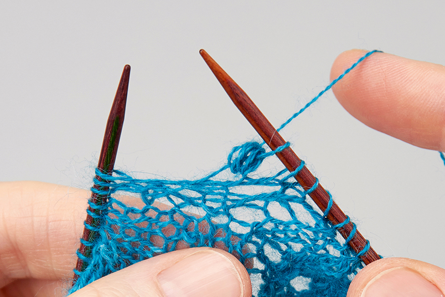 How to knit nupps with a crochet hook Fig 10