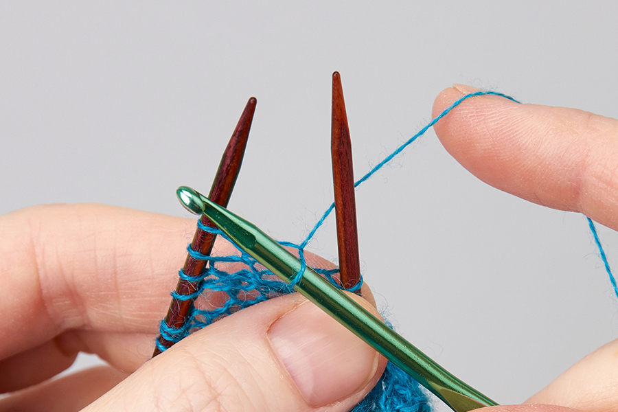 How to knit nupps with a crochet hook Fig 2