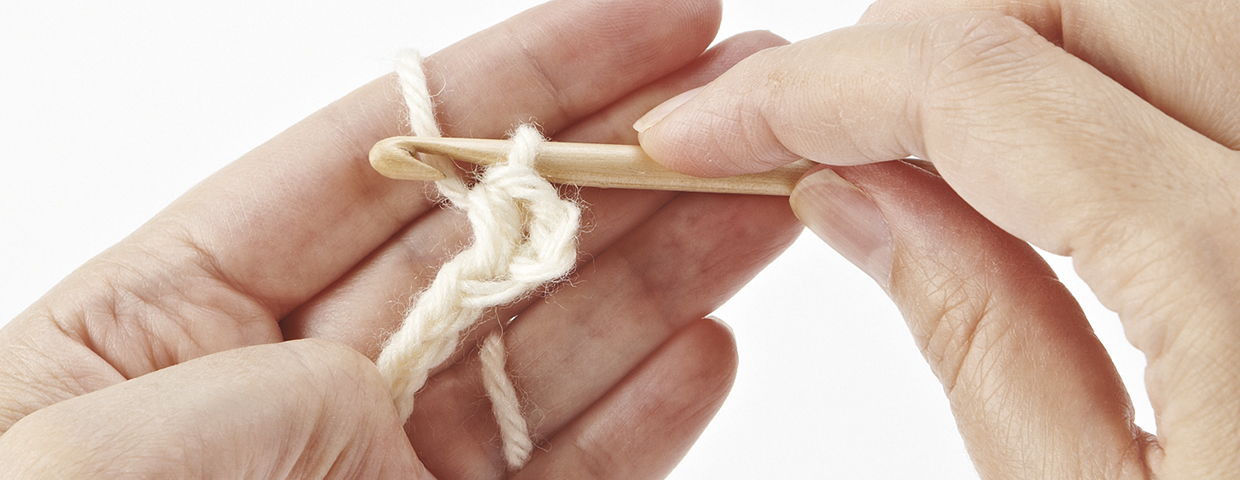 How_to_half_treble_crochet_step_05 – Half double crochet US