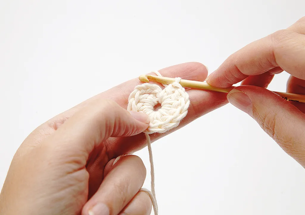 How_to_join_crochet_rounds_Step1