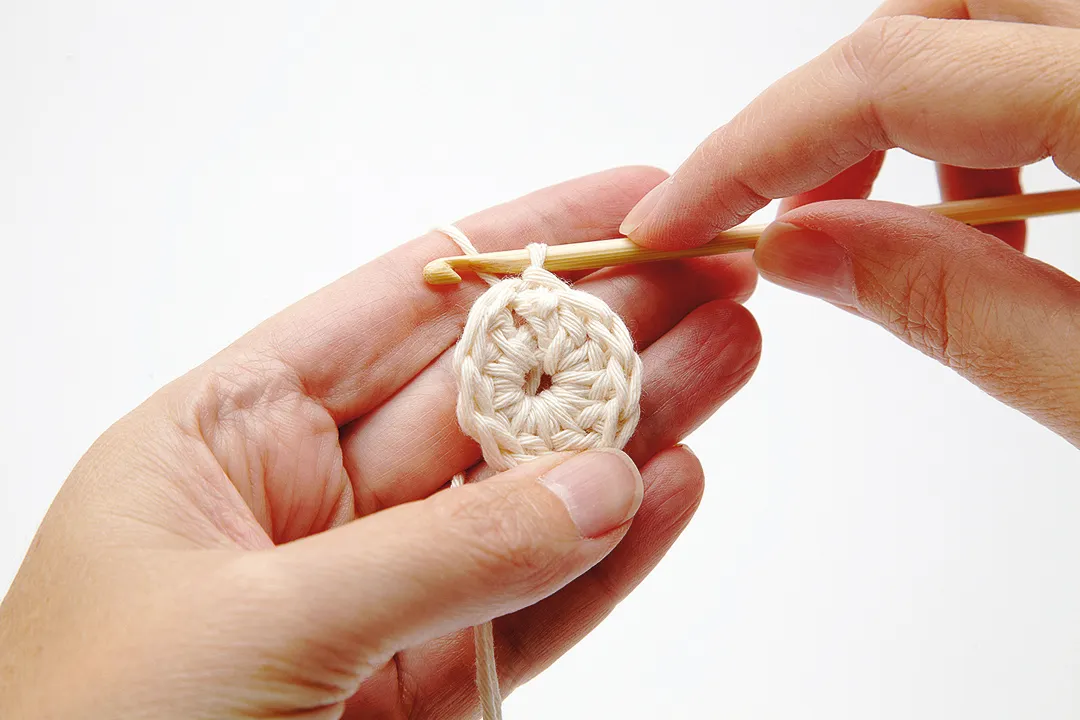 How_to_crochet_in_the_round