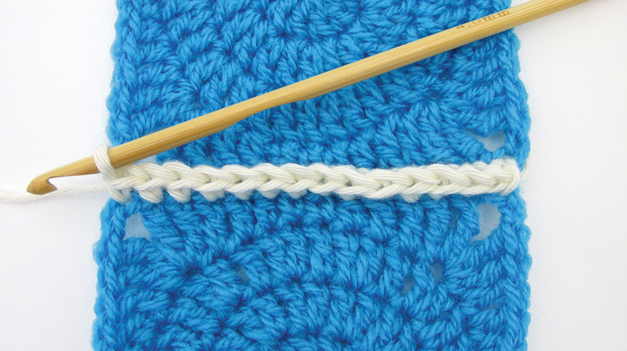 How to slip stitch crochet joins 3