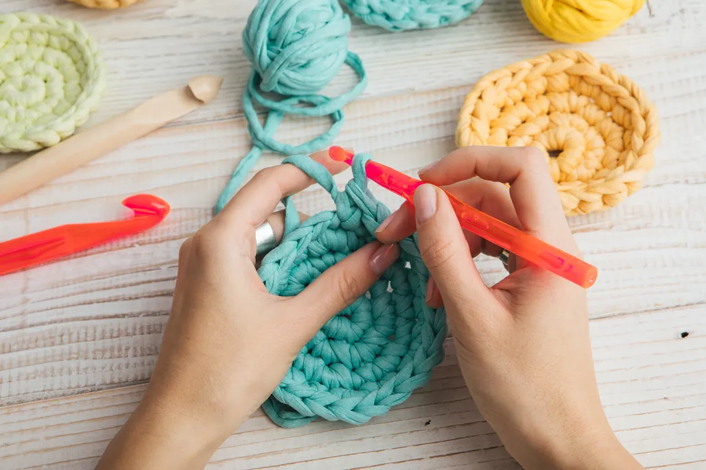 Beginner Crochet Kit for Kids Non-finished Knitting Fiber Crochet