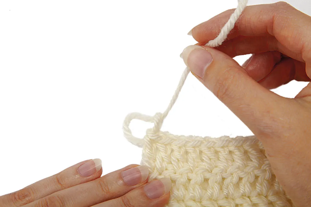 How_to_fasten_off_crochet