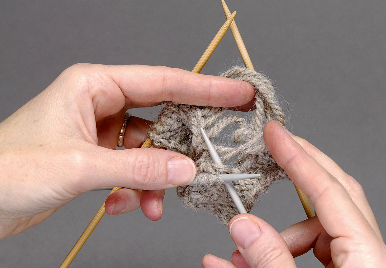How to fix cable knitting mistakes