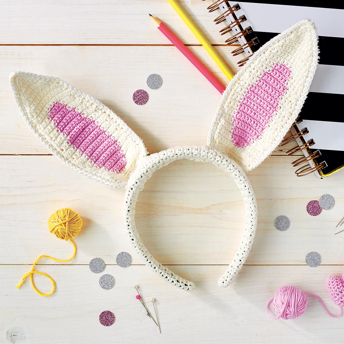 Free crochet bunny ears headband pattern - Gathered