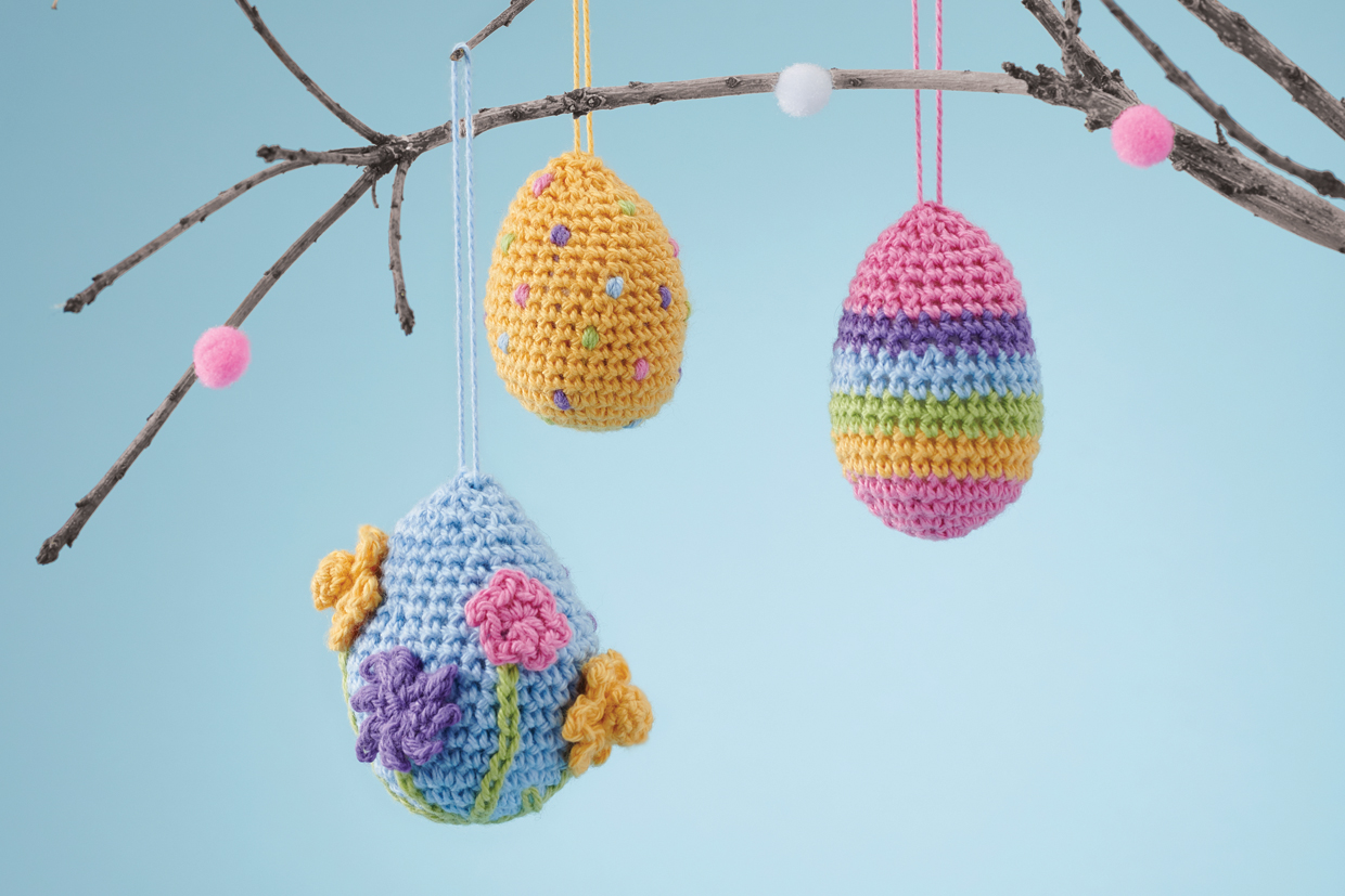 Free crochet easter eggs pattern