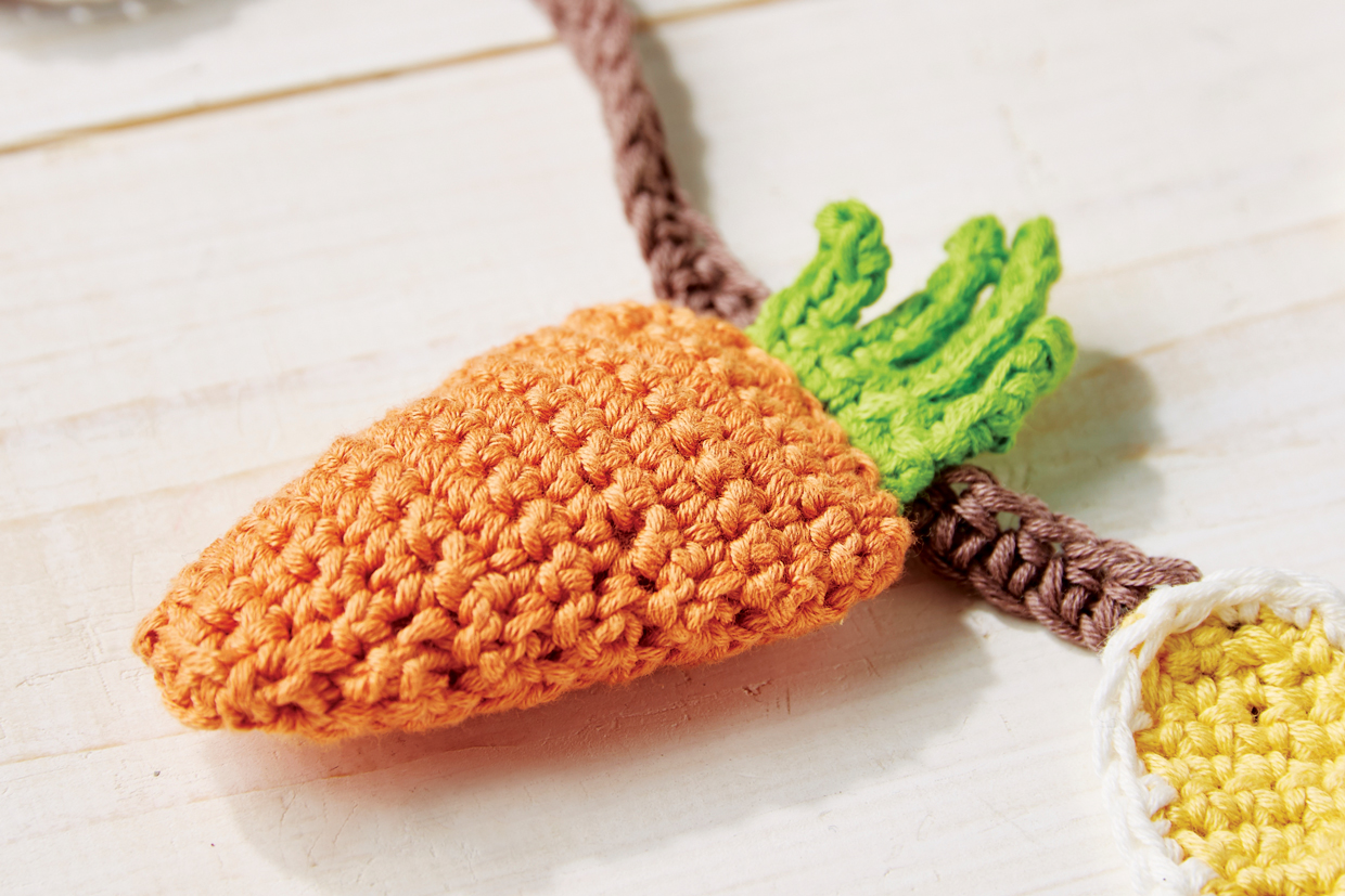 crochet Easter bunting pattern carrot