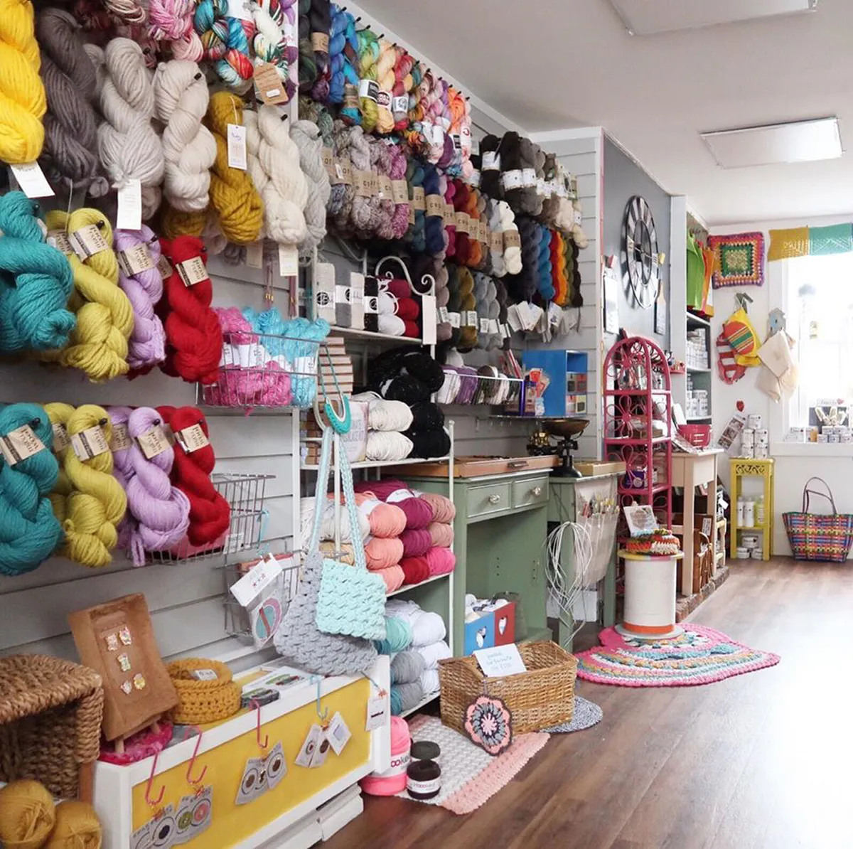 yarn-store-the-fibre-lounge