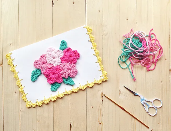 Crochet flower card