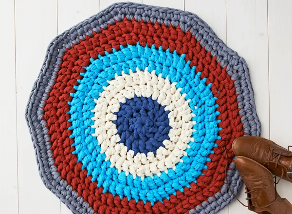 Crochet rug pattern cropped
