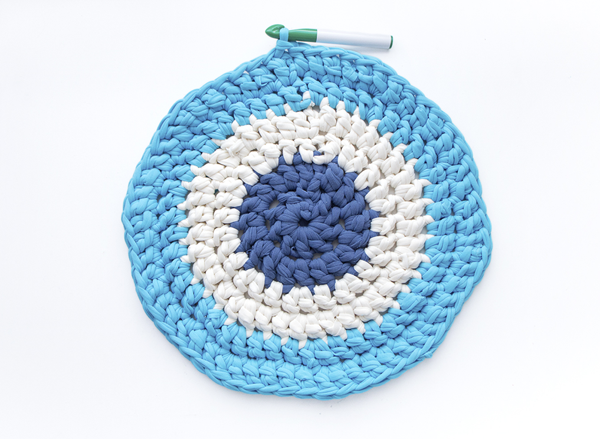 Crochet rug pattern step 4