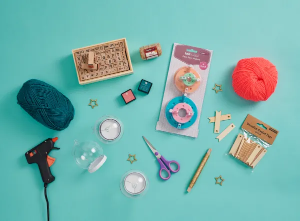 DIY personalised Christmas bauble materials