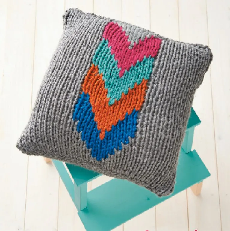 How to knit a chevron textured cushion