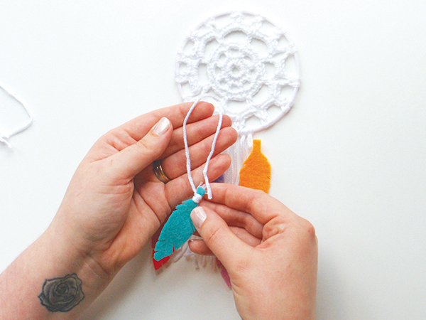 How to make a crochet dreamcatcher step 8