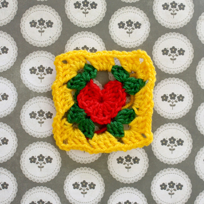 How to make a crochet heart granny square