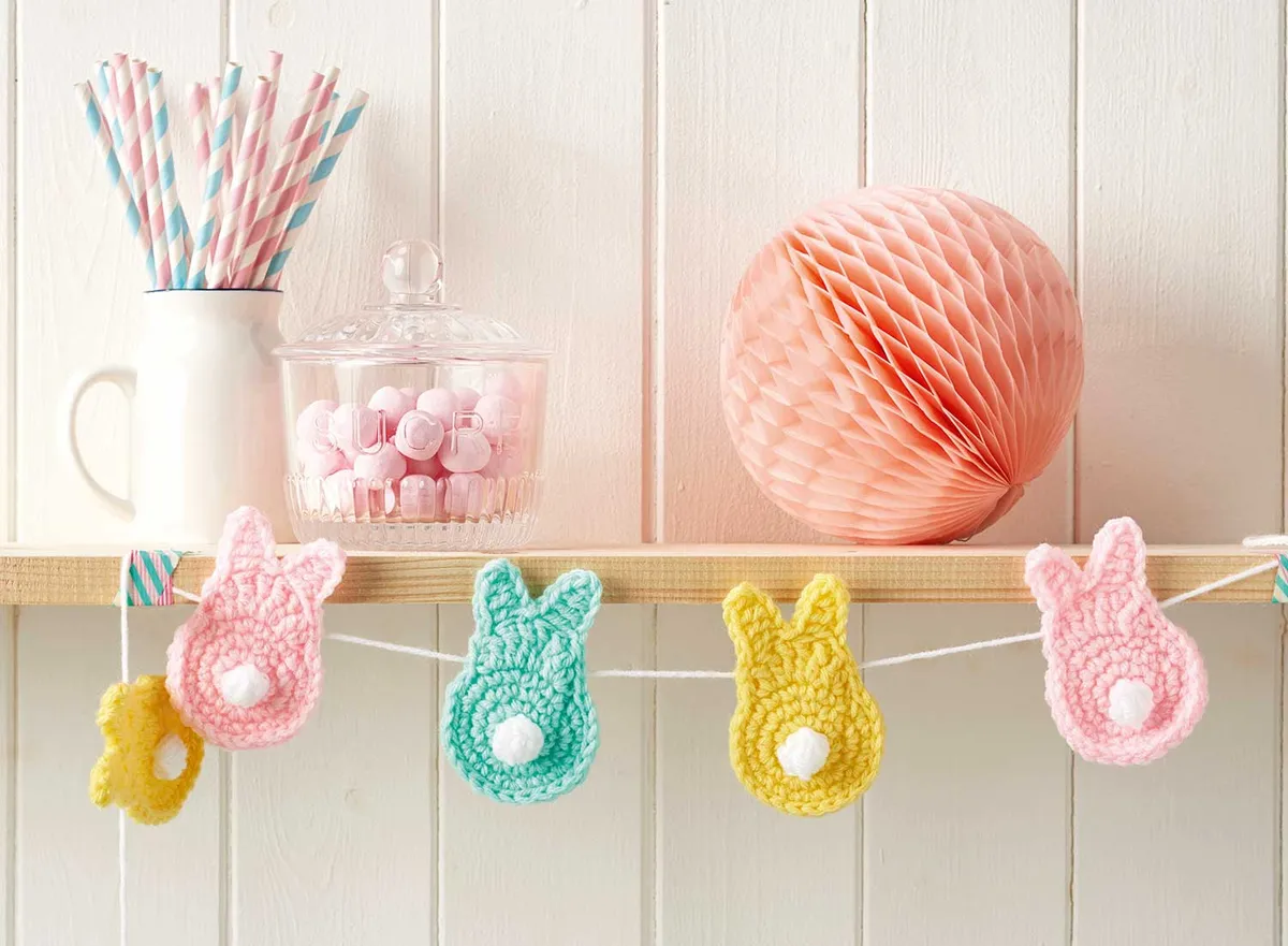 Bunny bunting easter crochet patterns