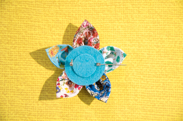 How to make fabric flower brooch step