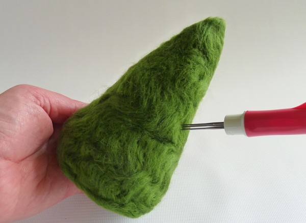 How to make needle felted Christmas ornaments step 4