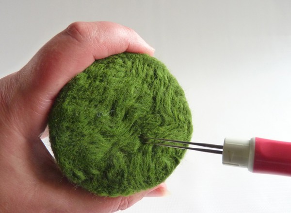 How to make needle felted Christmas ornaments step 5