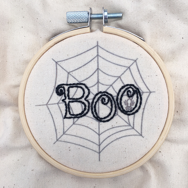 Mini Halloween embroidery hoop step 2
