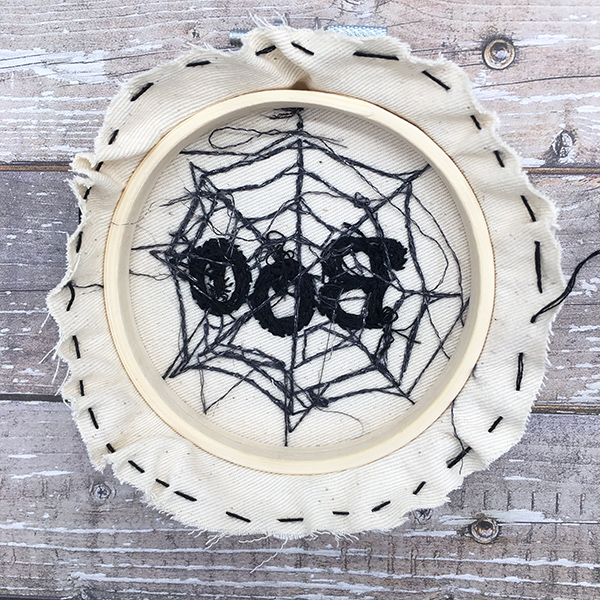 Mini Halloween embroidery hoop step 9