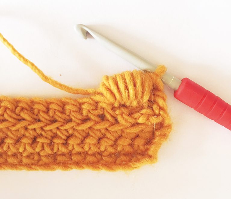 crochet clutch bag step 4