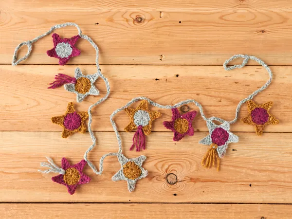 crochet star garland pattern step 4