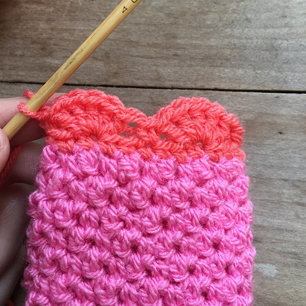 crochet wrist warmers step 5