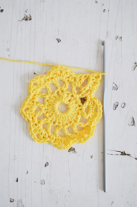 free crochet coaster patterns step 4
