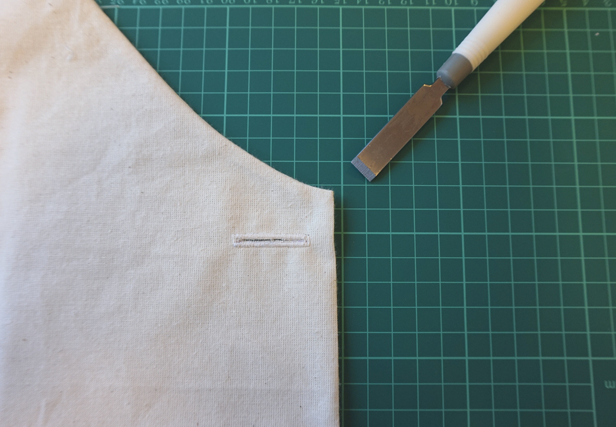 How to sew buttonholes step 5