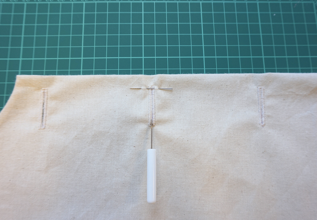 How to sew buttonholes
