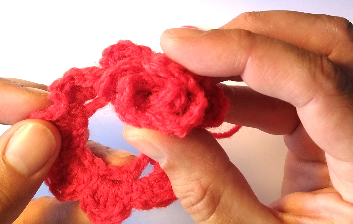 How_to_crochet_a_rose_06