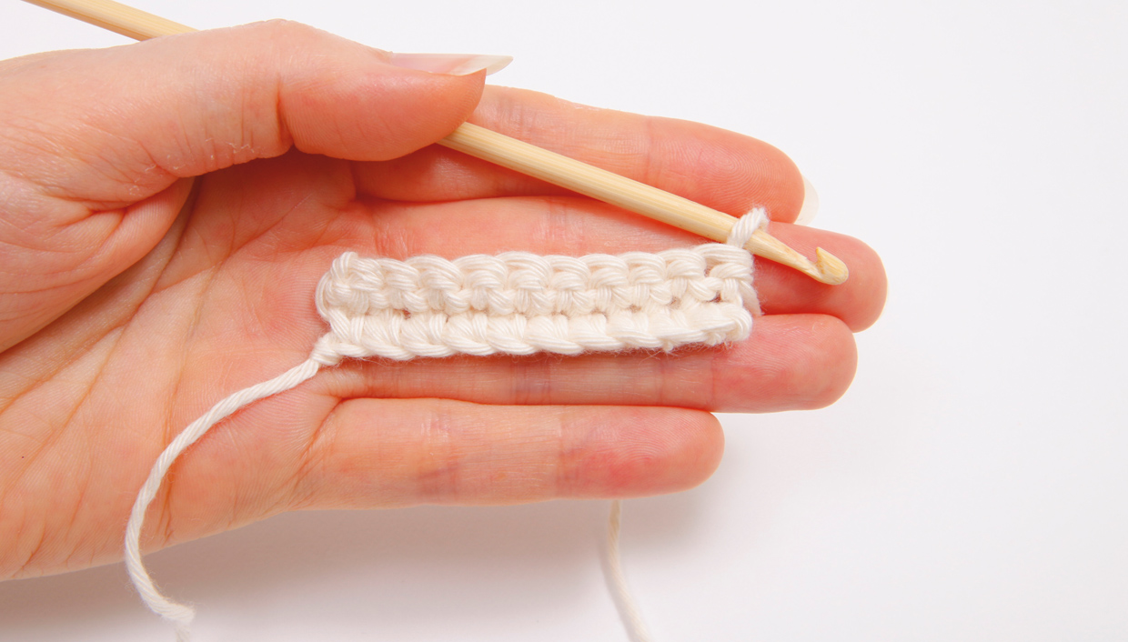 How_to_crochet_back_loop_step_05