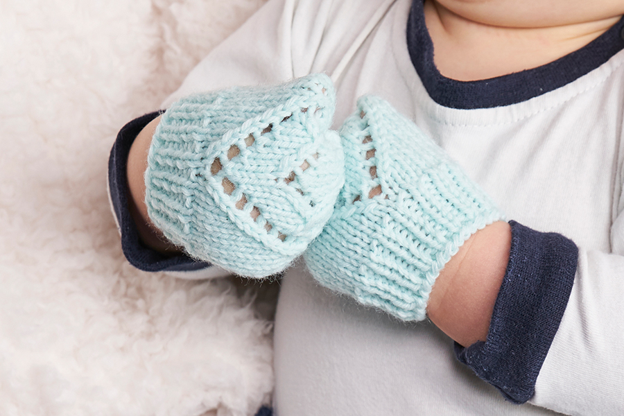 Baby mittens knitting pattern