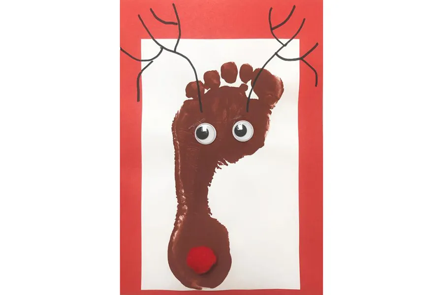 Crafts for toddlers footprint reindeer