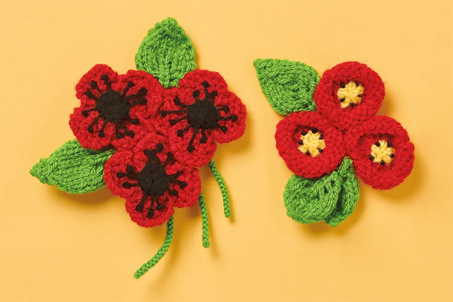 Knitted poppy brooch pattern