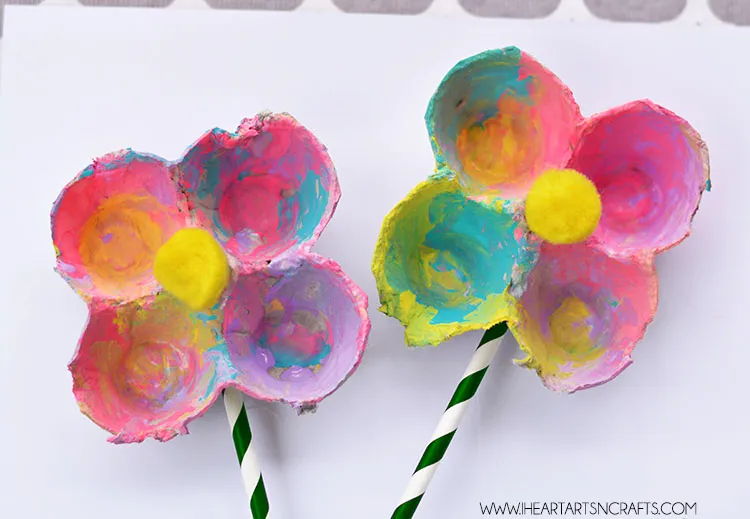 crafts for toddlers egg carton