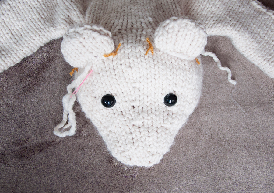 polar bear crochet pattern step 9