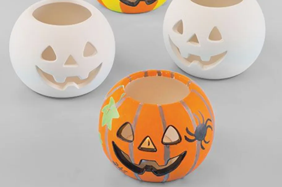 Halloween ceramic pumpkins