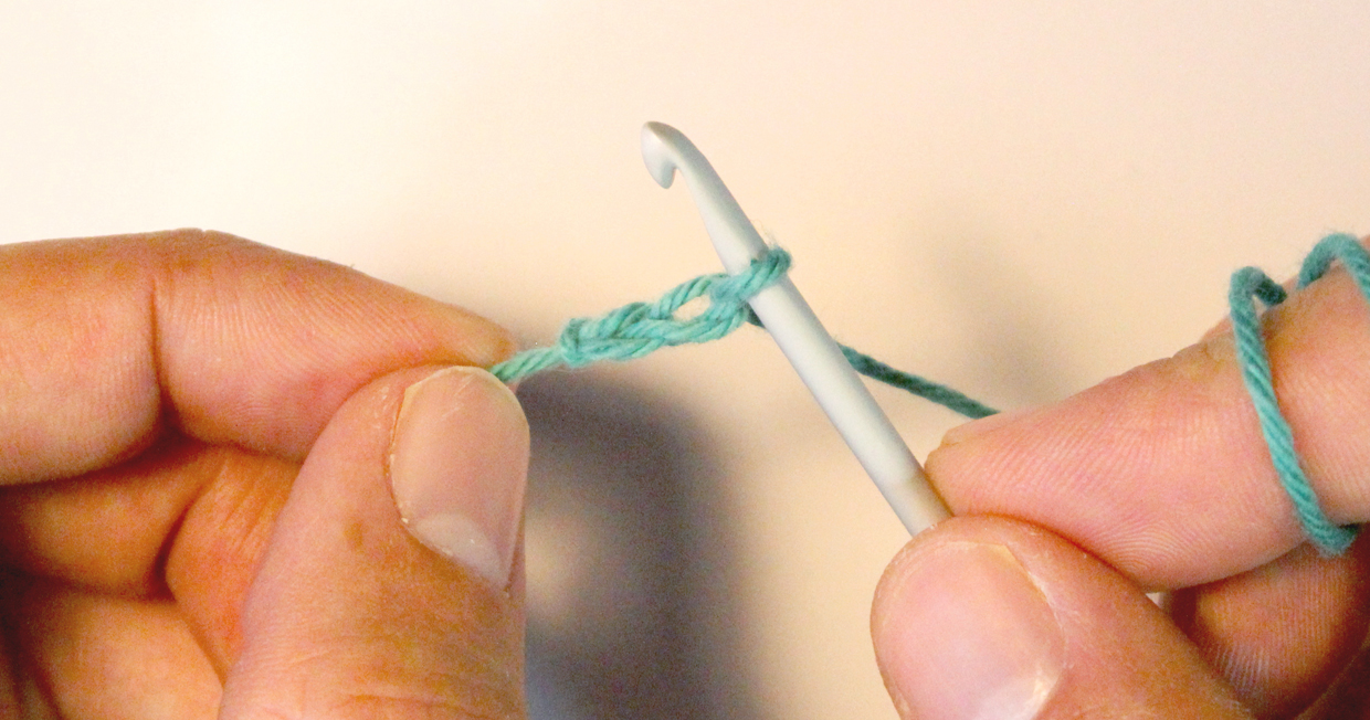 How_to_crochet_a_triangle_Step1
