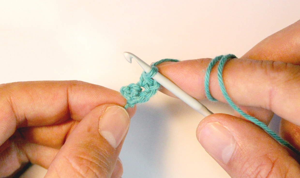 How_to_crochet_a_triangle_Step3