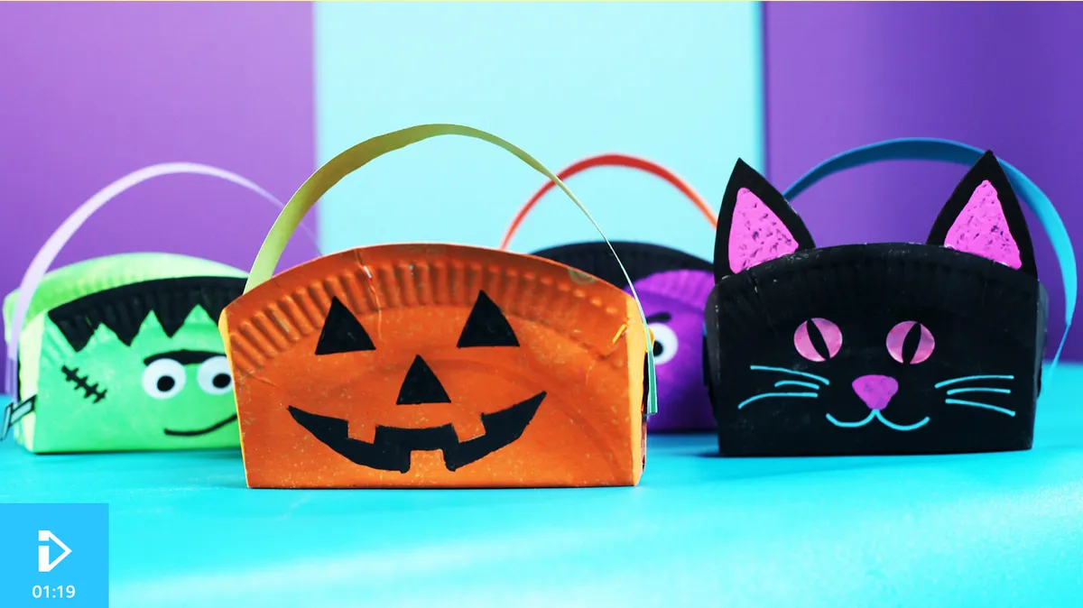 Paper plate trick or treat baskets