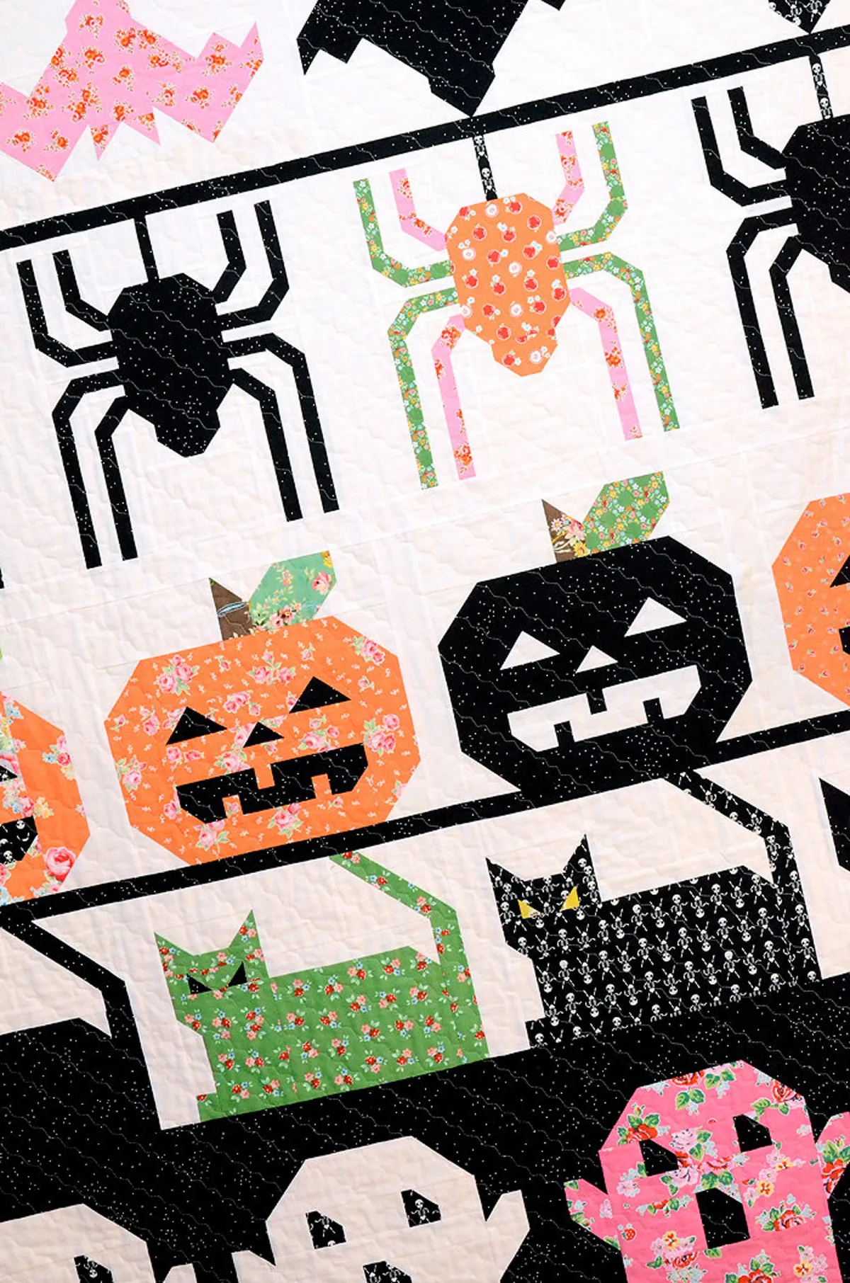 Creepy Critters Halloween quilt