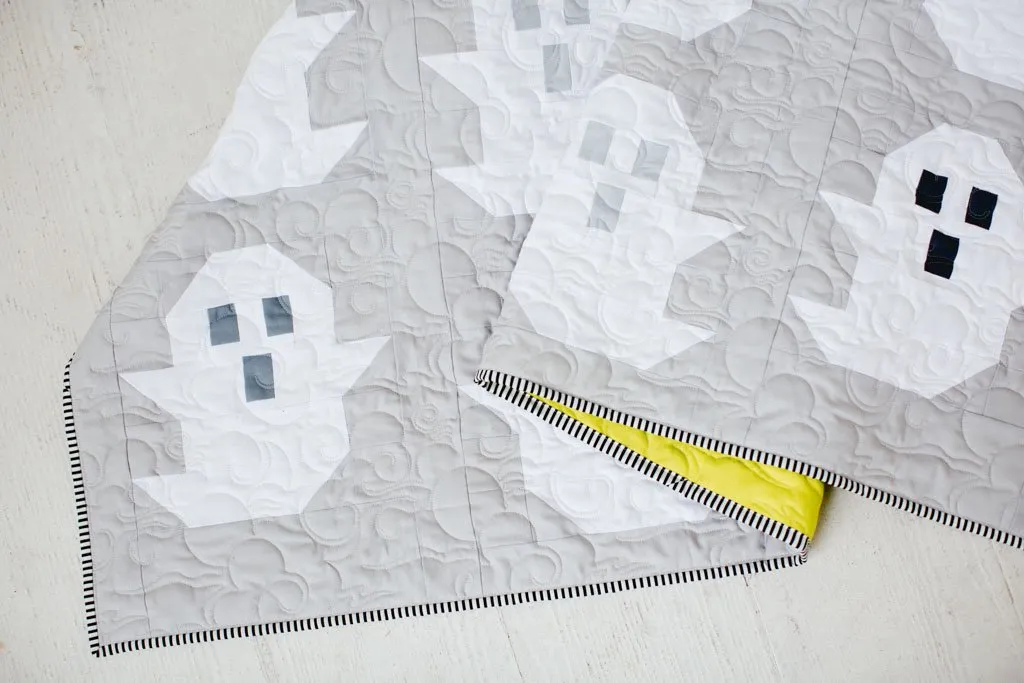 Ghost halloween quilt pattern